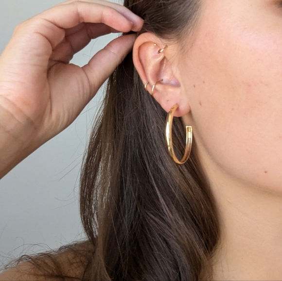 14K Gold Wide Zoe Chicco Hoops - Picture 4 of 12